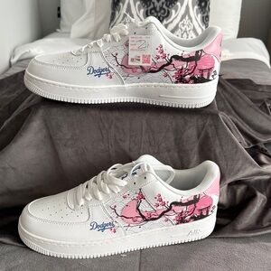 Source Unknown LA Baseball fans White & Pink Cherry Blossom Sneakers Sz 45